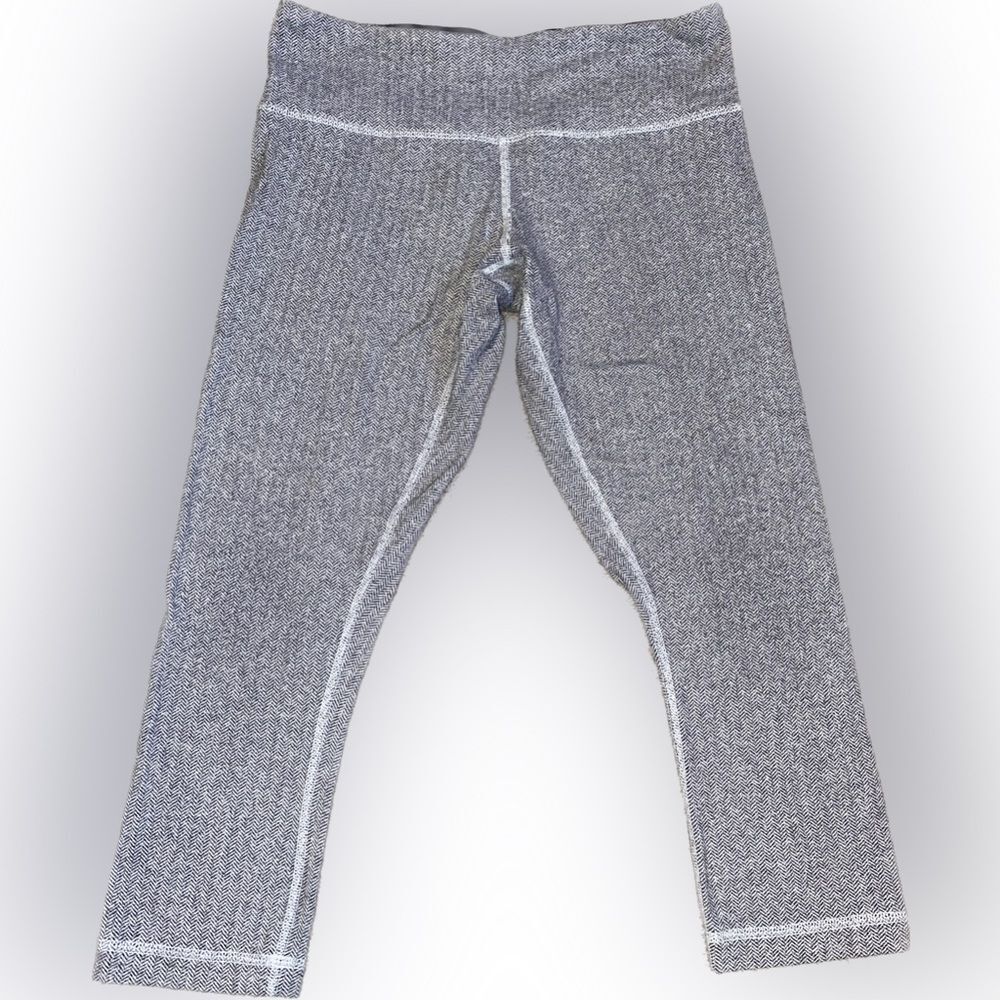 Lululemon Mid Rise Wunder Under 21” Inseam Crop Soft Leggings Herringbone Size 8